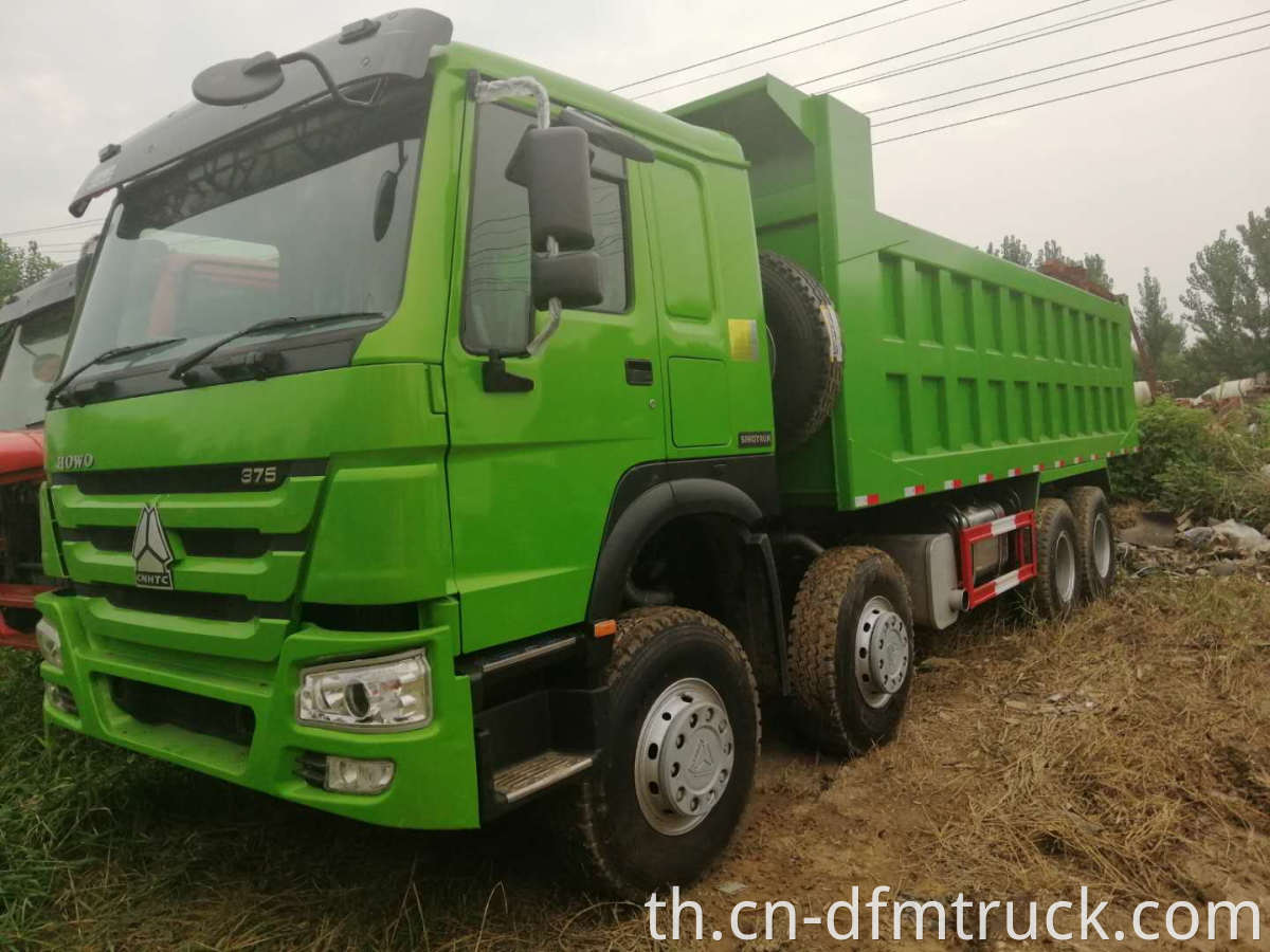 8X4 dump truck (7)